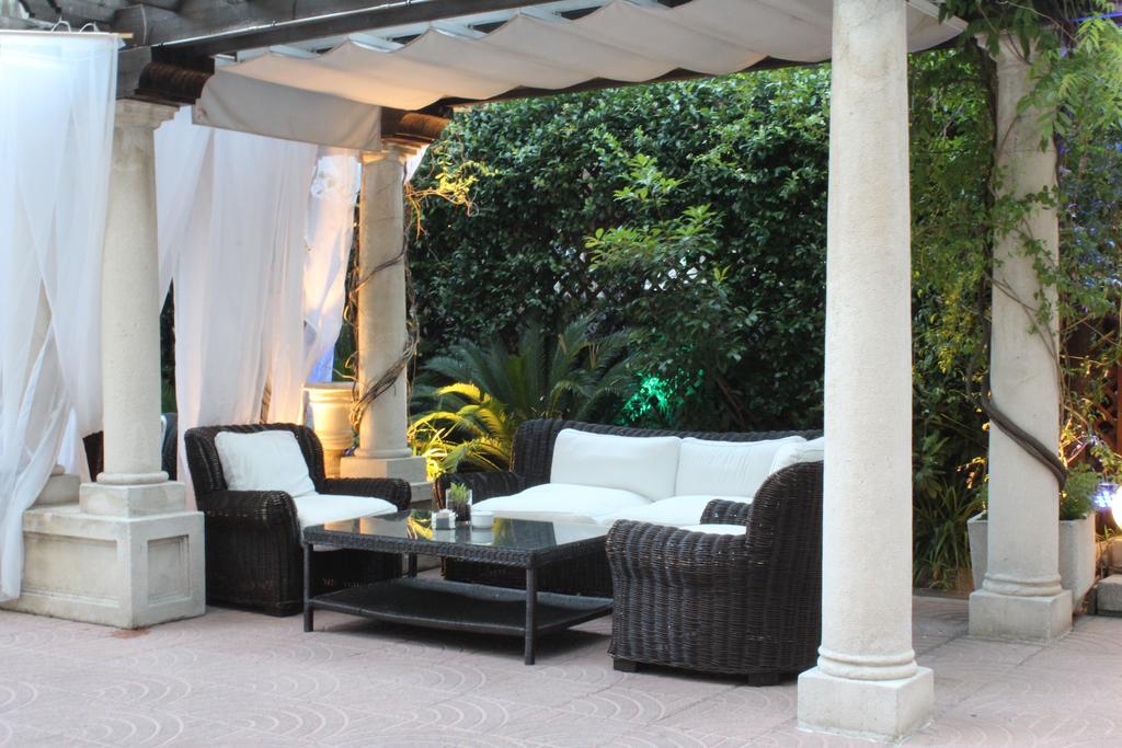 Hotel Miguel Angel マドリード エクステリア 写真 The Pergola