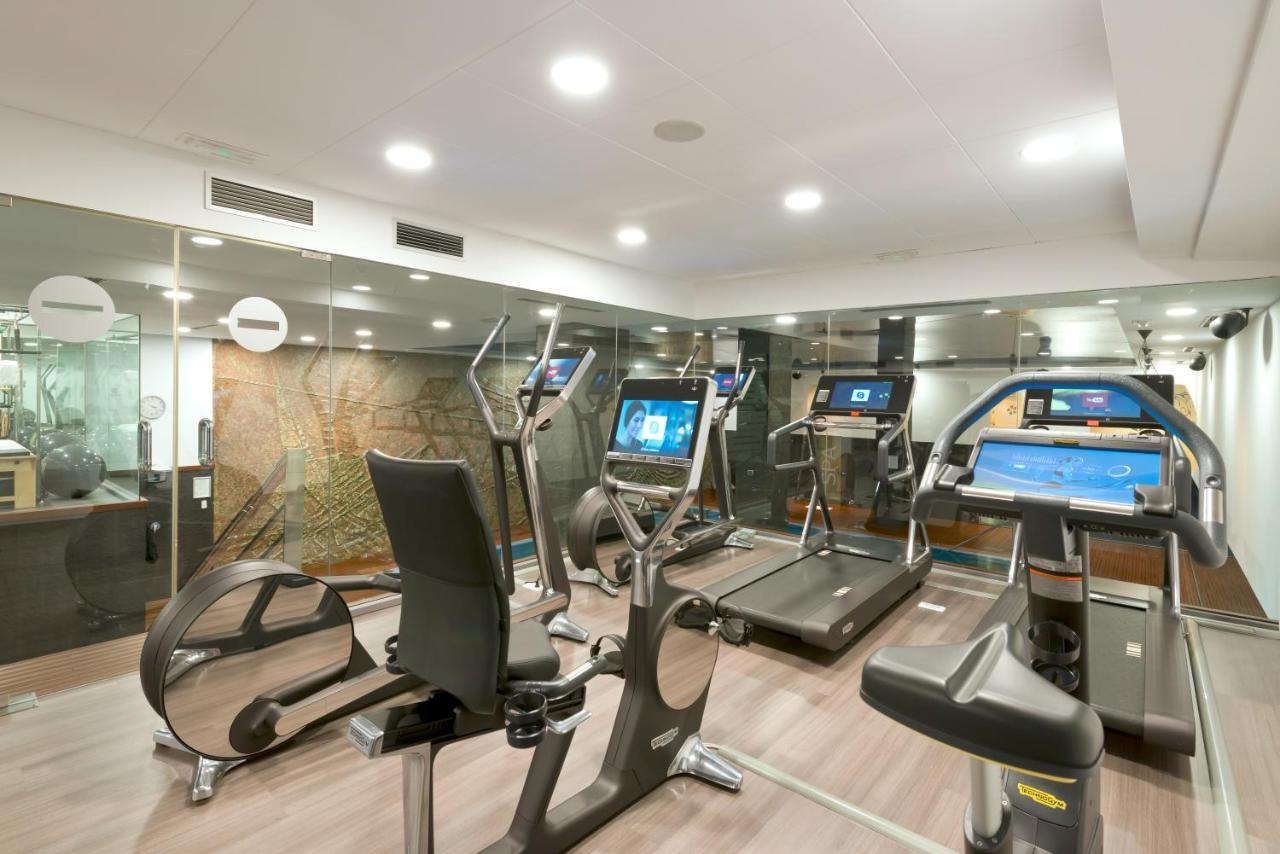 Hotel Miguel Angel マドリード エクステリア 写真 The gym at the hotel