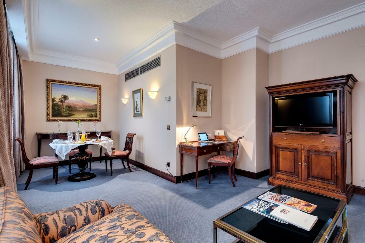 Hotel Miguel Angel マドリード エクステリア 写真 A suite at the hotel