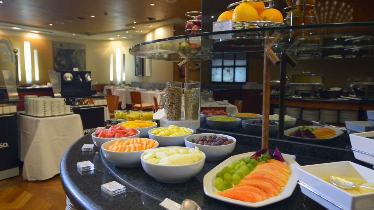 Hotel Miguel Angel マドリード エクステリア 写真 Fruit salad